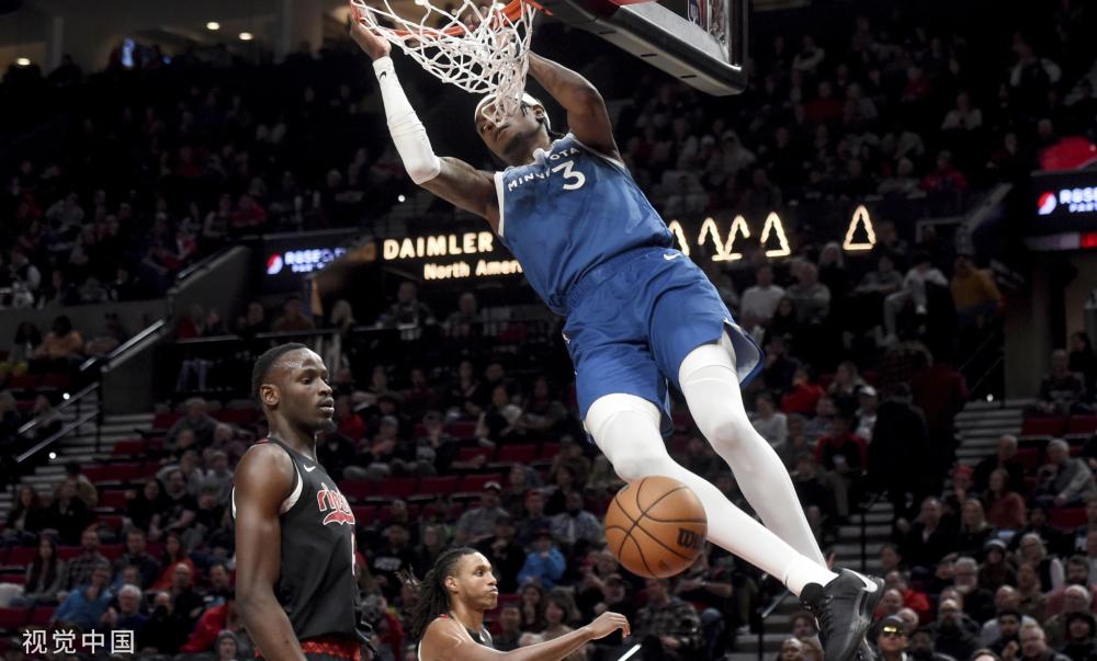 队化解危机 队化解危机