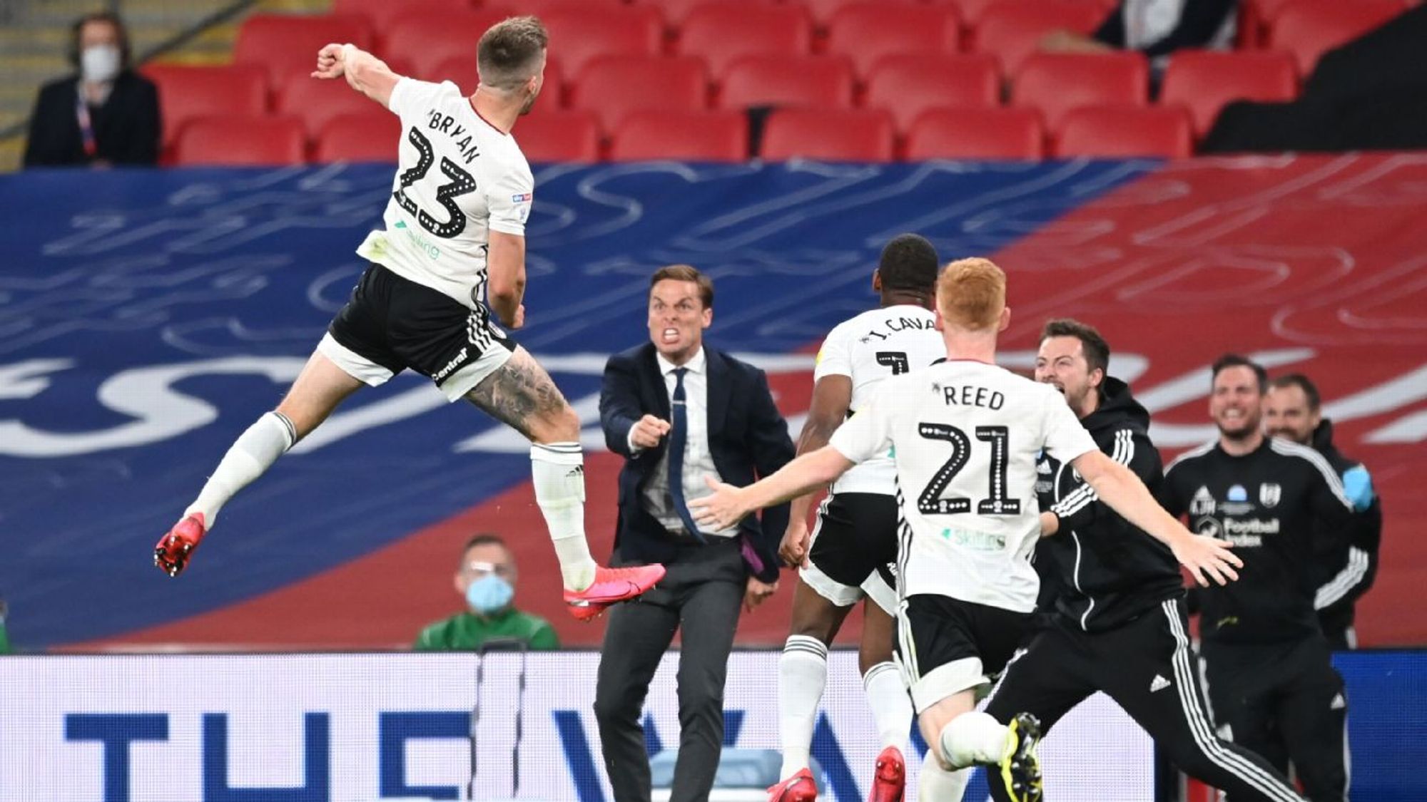 我们期待更 我们期待更